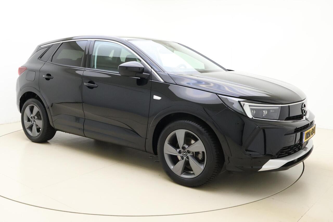 Opel Grandland 1.2 Turbo GS 130pk | Navigatie | Climate Control | Camera | Cruise Control | LED Verlichting | Parkeersensoren | Getint glas | Lichtmetalen velgen