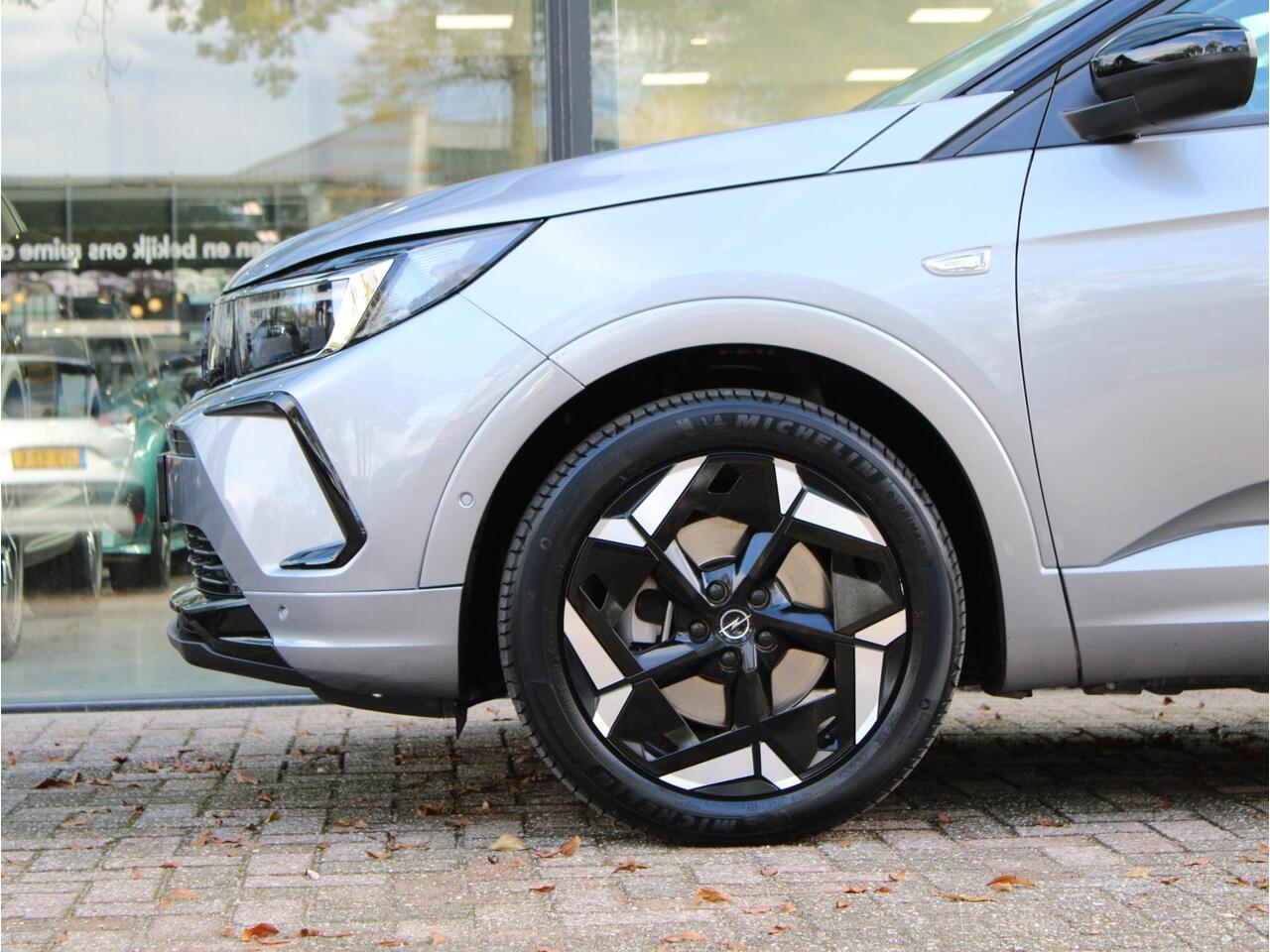 Opel Grandland 1.6 Turbo Plug-In Hybrid 4x4 GSe | Navi / Alcantara / Camera