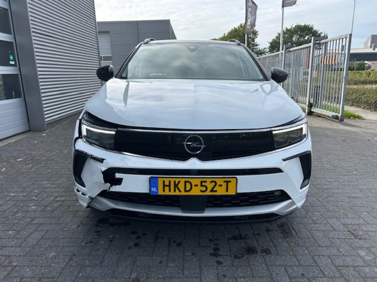 Opel Grandland 1.2 Turbo Level 3