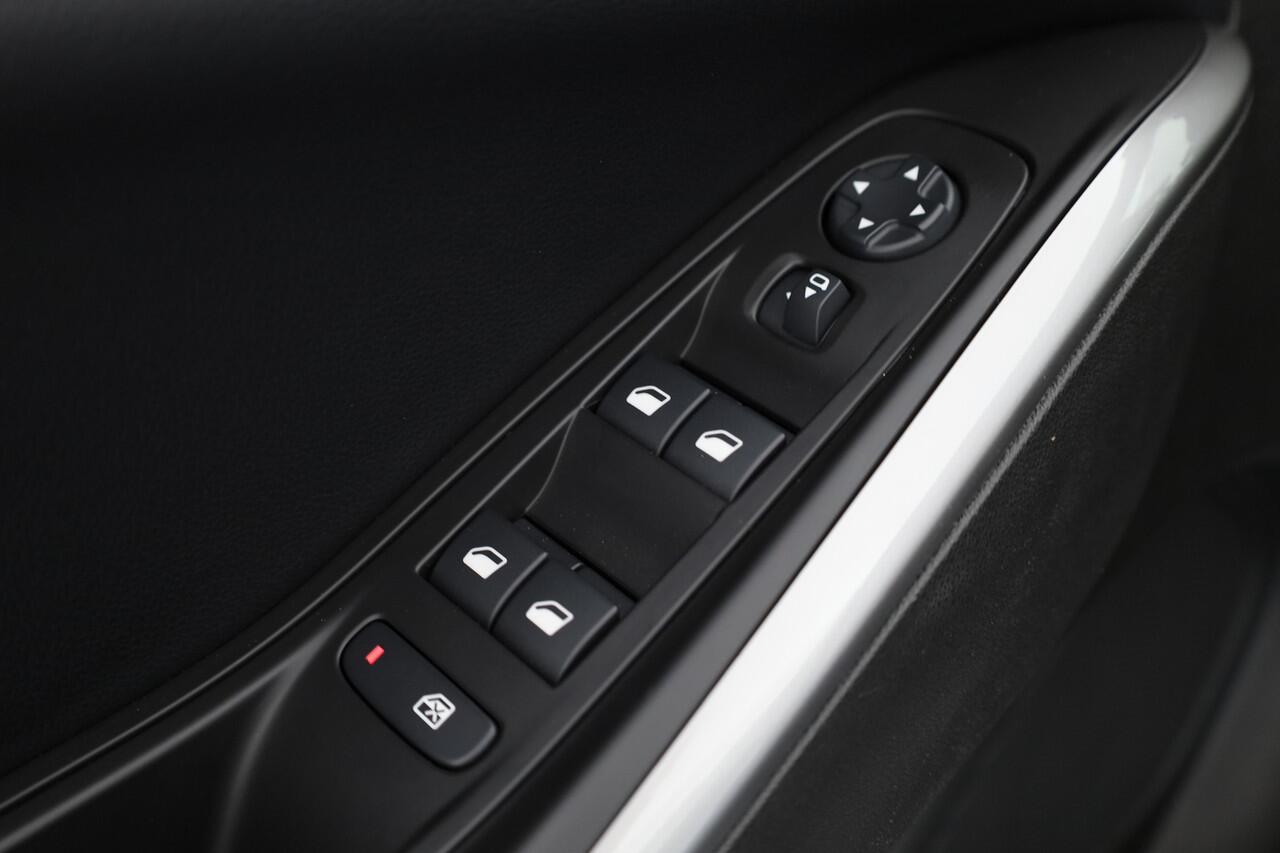 Opel Grandland 1.2 Turbo Ultimate | Adapt. Cruise | Stoel- Stuurverw. | Camera | Keyless | Elek. Achterklep | Navi