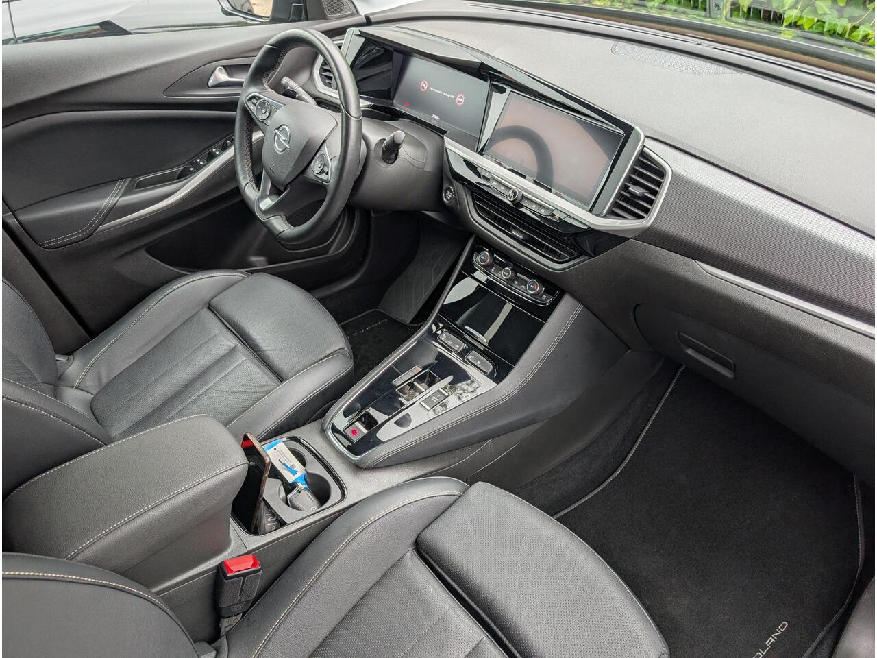 Opel Grandland Ultimate 1.6 PHEV 225pk Hybrid e-EAT8 | LEDEREN BEKLEDING | LED PIXEL | 360° CAMERA | KEYLESS | ELEK. A.KLEP | NAVI PRO |