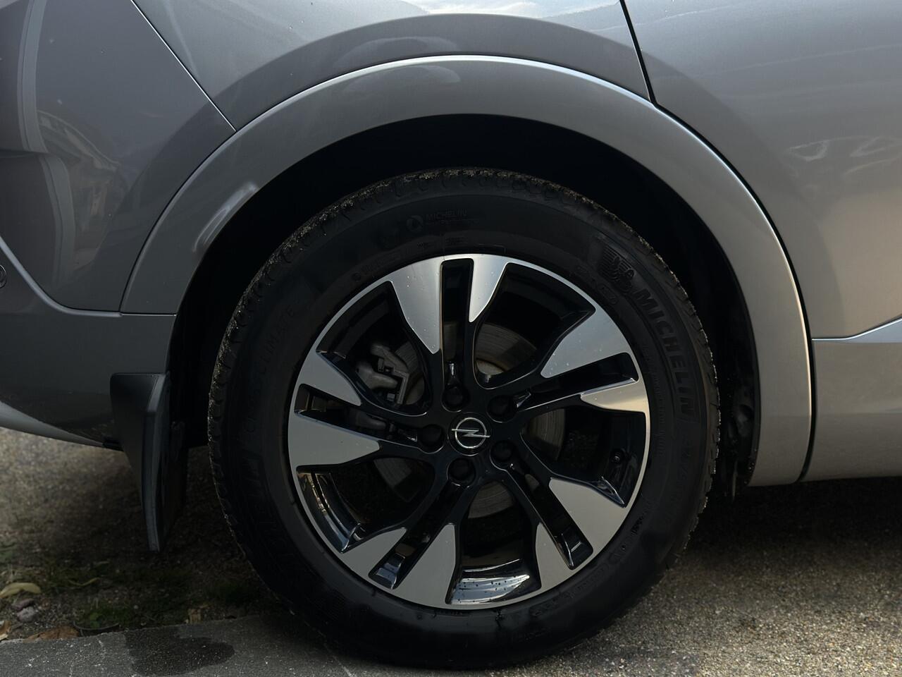 Opel Grandland 1.6 Turbo Hybrid4 Ultimate 300PK Navi/Leder/Memory/AGR/Night Vision