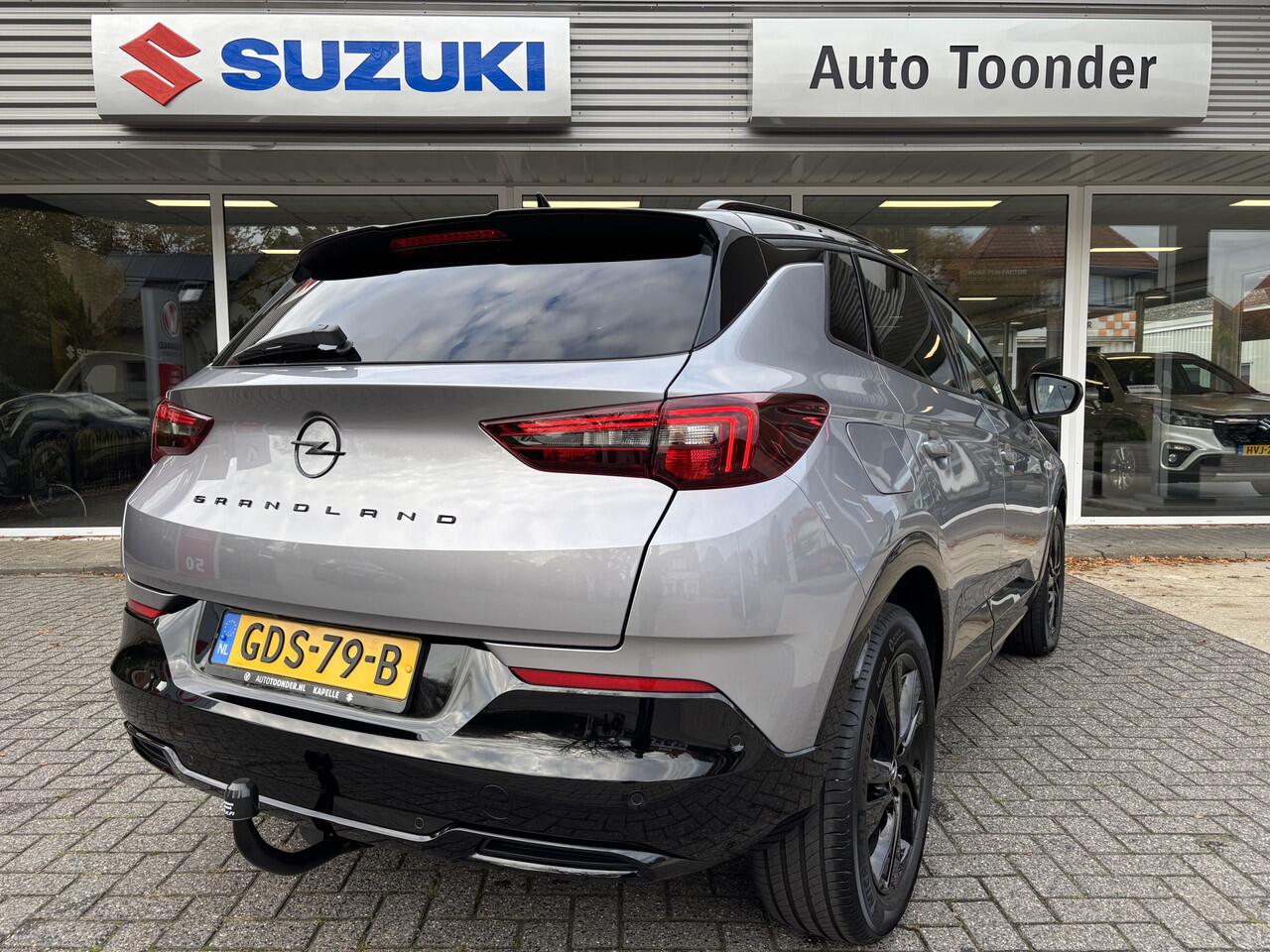 Opel Grandland 1.2 Turbo GS/ Trekhaak afneembaar