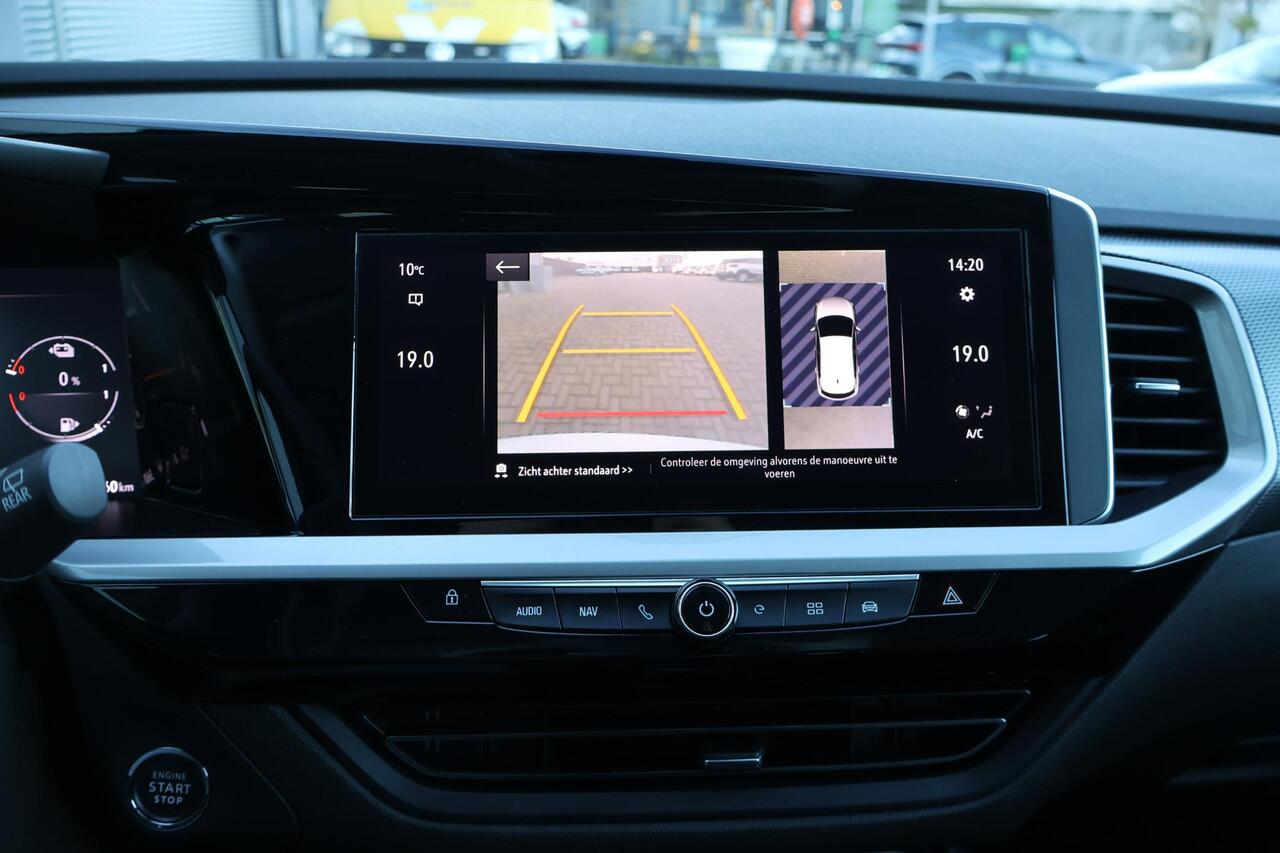 Opel Grandland 1.6 Turbo Plug-In Hybrid Level 3 1e Eigenaar | NL-Auto | Volledig Onderh | BTW | Trekhaak | 1 Laadkabel | 360 Cam | WinterPack | Sfeer | Navi | Climate | Full Led | Ad Cruise | PDC