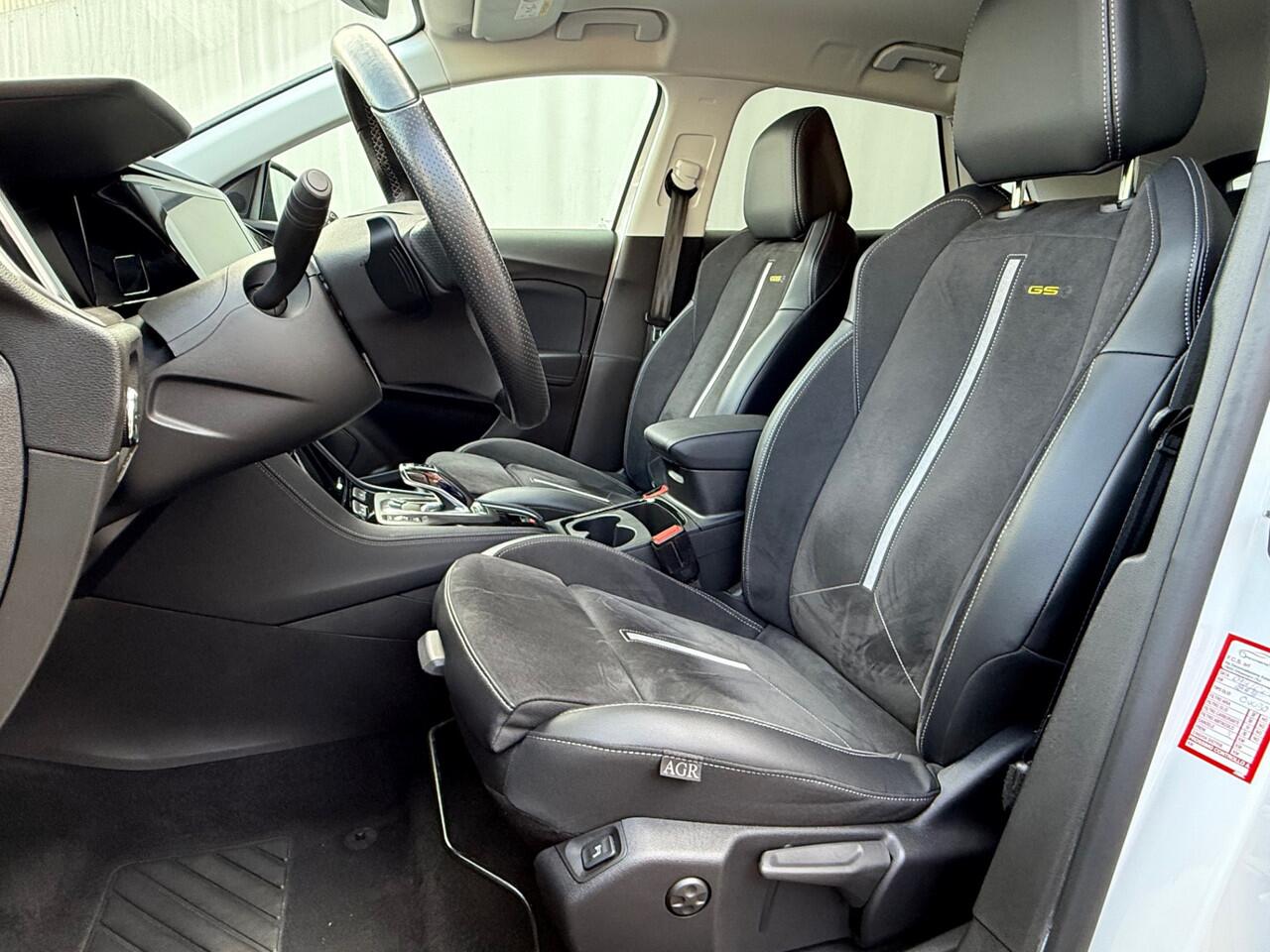 Opel Grandland 1.6 Turbo Plug-In Hybrid 4x4 GSe Veel opties!