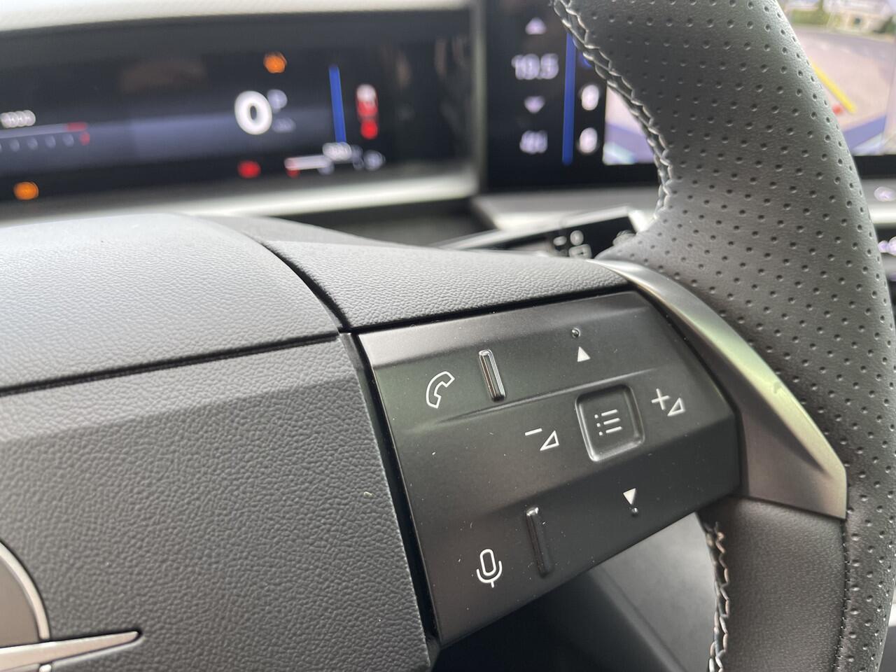 Opel Grandland 1.2 Turbo Hybrid GS Panorama dak/Focal Speakers/Electr achterklep.