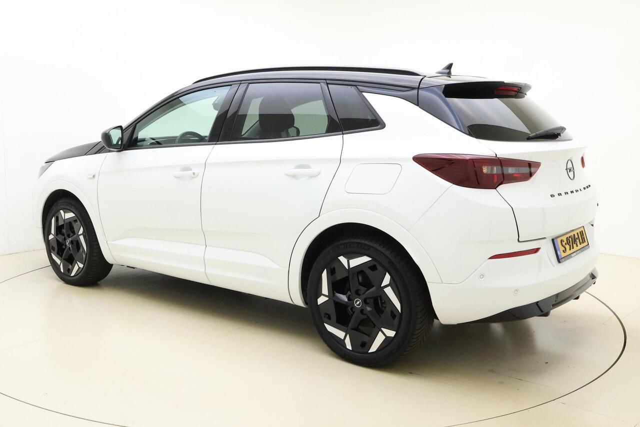 Opel Grandland 1.6 Turbo Plug-In Hybrid 300pk 4x4 GSe | Adaptive Cruise Control | 360° Camera | Stoelverwarming | Elektrische achterklep | Night Vision | Camera | 19'' LM Velgen