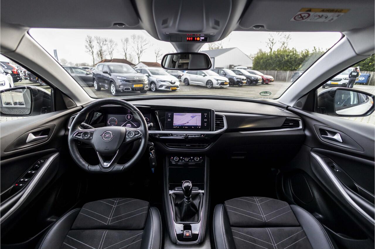 Opel Grandland 1.2 Turbo Elegance | Camera | Stoelverwarming