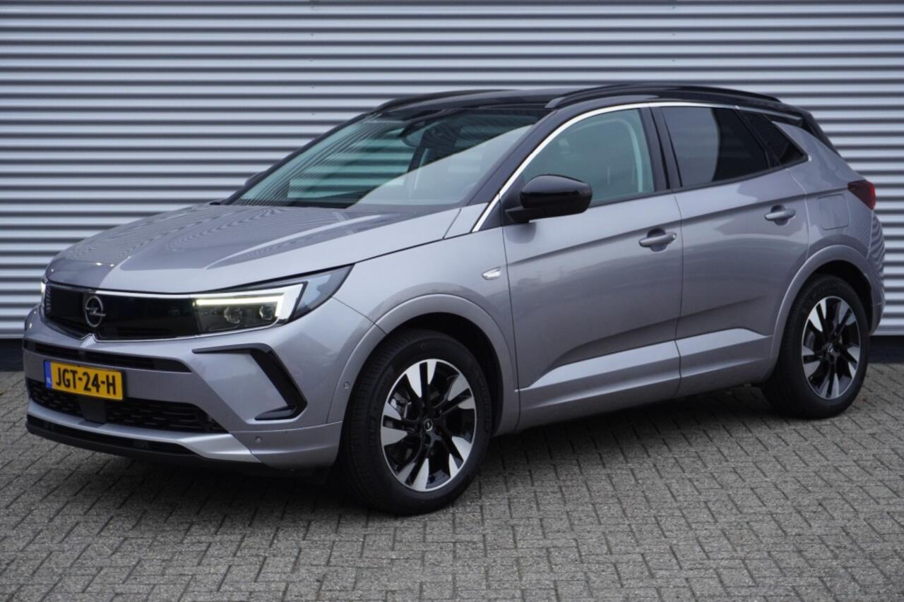 Opel Grandland 1.6 Turbo Hybrid Elegance / Camera / Winterpakket / Adaptive Cruise