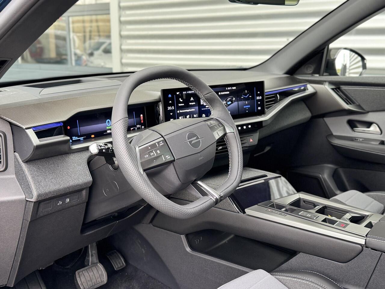 Opel Grandland 1.6 HYbrid PHEV 195pk e-DCS7 GS | FOCAL | AGR STOELEN | NAVI | 360° CAMERA | PANO DAK |