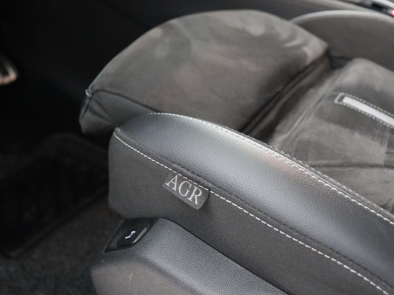 Opel Grandland 1.6 Turbo Plug-In Hybrid 4x4 GSe (Camera / Navi / Elek. achterklep / ACC)