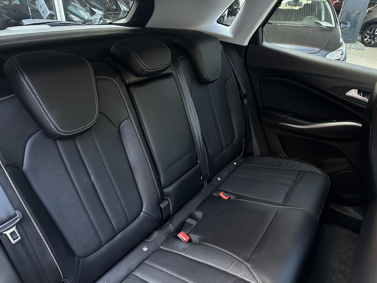 Opel Grandland 1.6 Turbo Hybrid4 Ultimate 300PK Navi/Leder/Memory/AGR/Night Vision