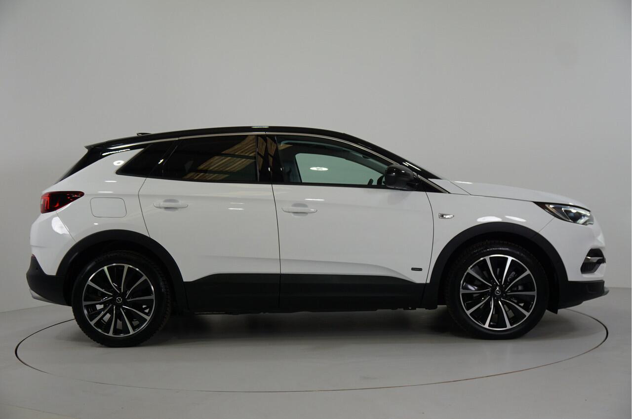 Opel Grandland 1.6 Turbo Hybrid4 PHEV 300 pk 4x4 | 360° | Navi | Cruise | Stl. verw. | Parkeerass. | Dodehoek |
