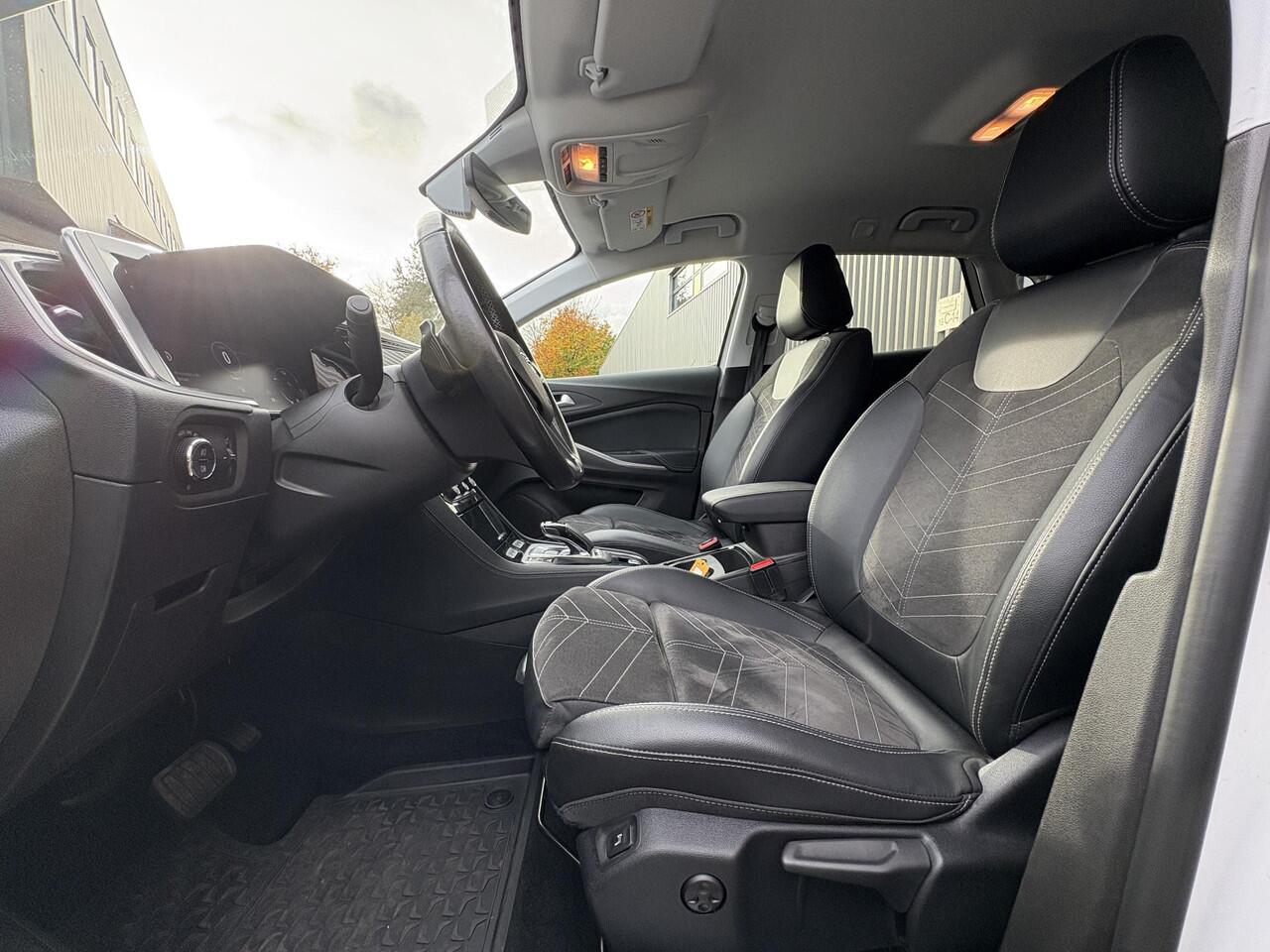 Opel Grandland 1.6 Turbo Plug-In Hybrid 4x4 Ultimate 360 Camera, LED, Afn. Trekhaak, Dodehoeksensoren, Stoel/Stuurverwarming