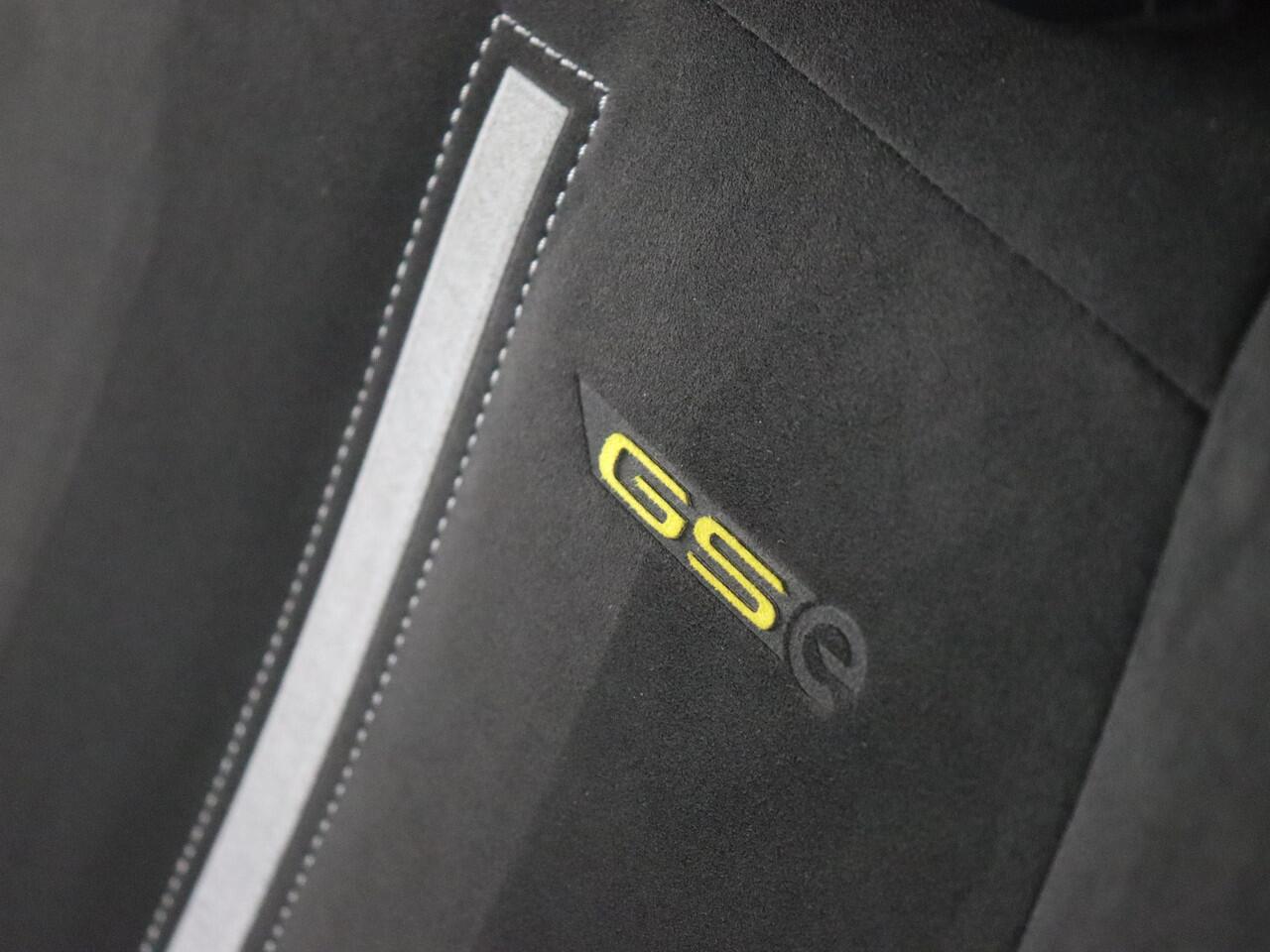 Opel Grandland 1.6 Turbo Plug-In Hybrid 4x4 GSe (Camera / Navi / Elek. achterklep / ACC)