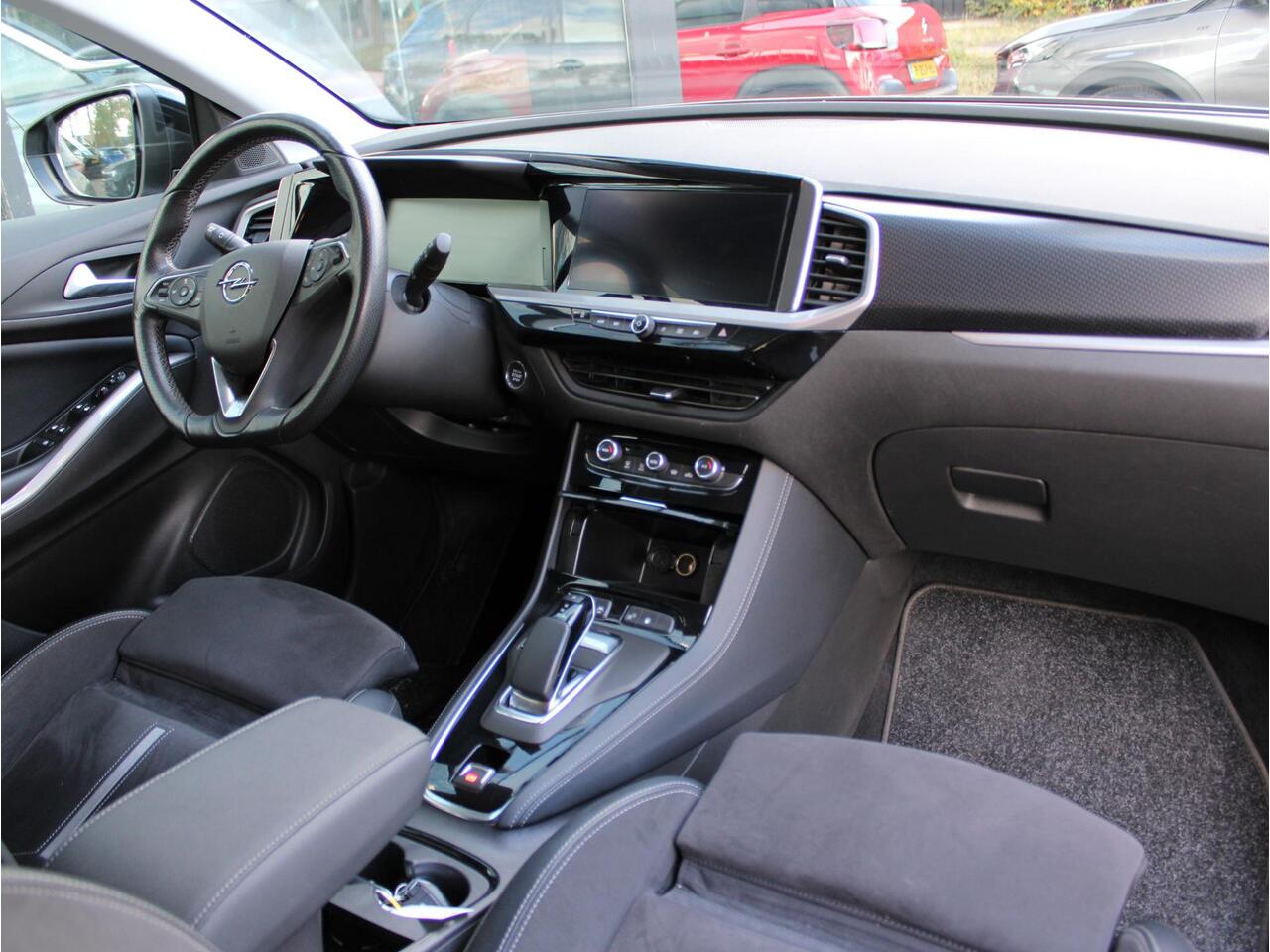 Opel Grandland 1.6 Turbo Plug-In Hybrid 4x4 GSe | Navi / Alcantara / Camera