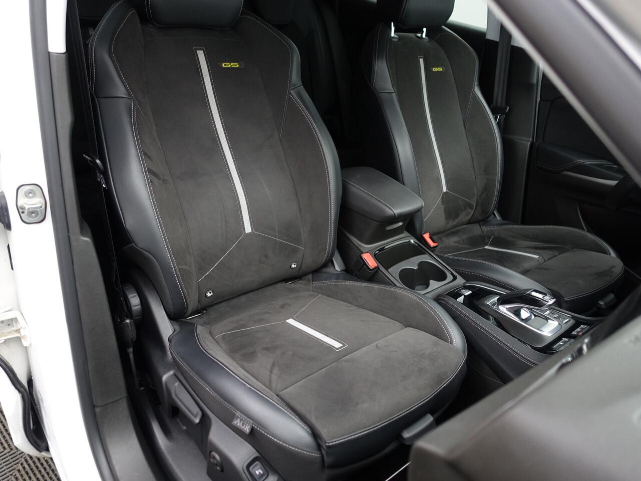 Opel Grandland 1.6 Turbo Plug-In Hybrid 4x4 GSe- Two Tone, Carplay, Android Auto, 360 Camera, Standkachel, Lane Assist