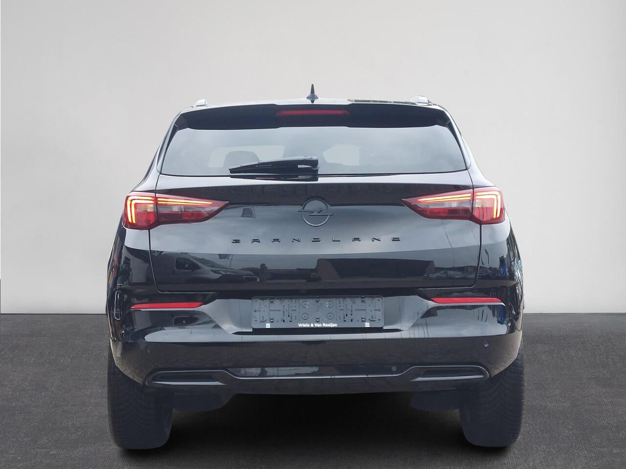 Opel Grandland 1.2 Turbo GS | ¤ 1.000 INRUILPREMIE | Automaat | Camera | Carplay | Airco | Navi | LM velgen | Stuur - Stoelverwarming | ( Vestiging - Nieuwegein )
