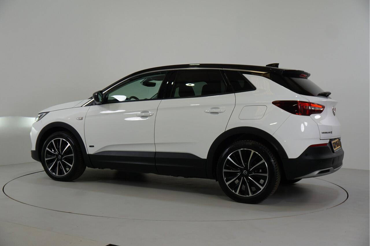 Opel Grandland 1.6 Turbo Hybrid4 PHEV 300 pk 4x4 | 360° | Navi | Cruise | Stl. verw. | Parkeerass. | Dodehoek |