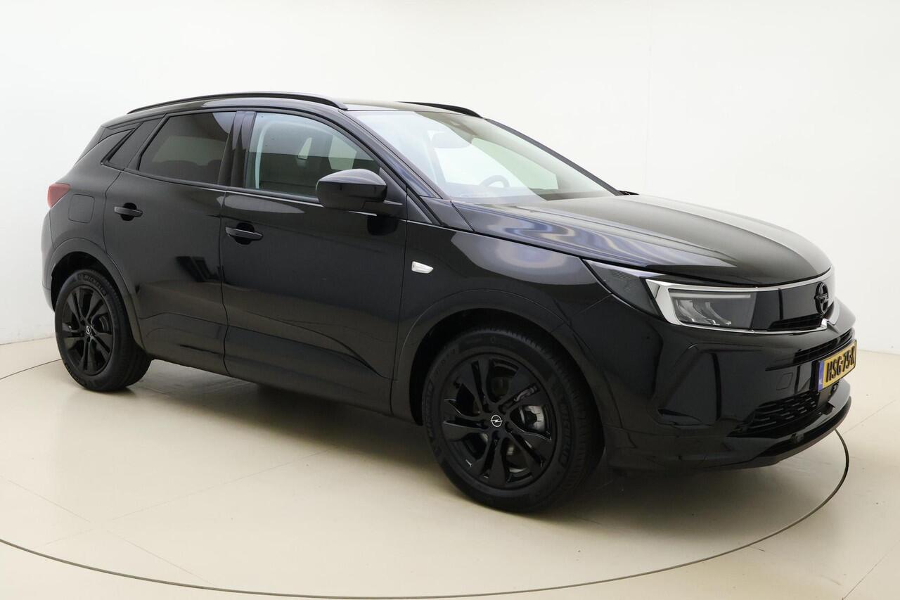 Opel Grandland 1.2 Turbo GS 130pk | Navigatie | Climate Control | Camera | Black Pack | Parkeersensoren | DAB Radio