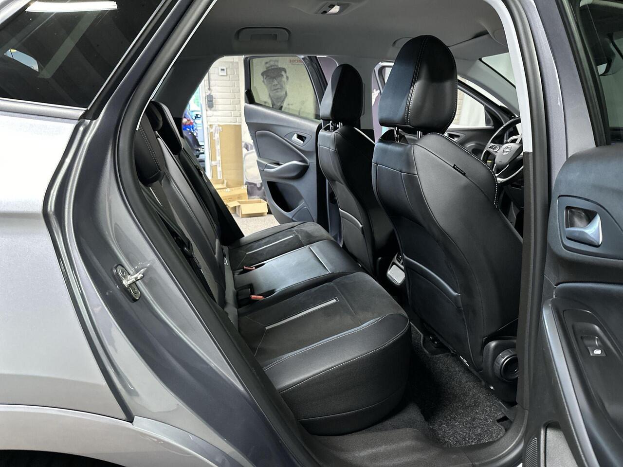 Opel Grandland 1.6 Turbo Plug-In Hybrid 4x4 GSe Automaat | Navi | Alcantara