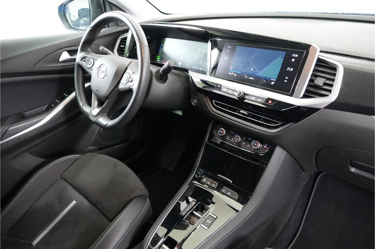 Opel Grandland 1.6 Turbo GSe 300 pk 4x4 PHEV | Trekhaak | Stl. verw. | Adap. Cruise | 360 Camera | El. achterklep | Dodehoek | Inparkeer |