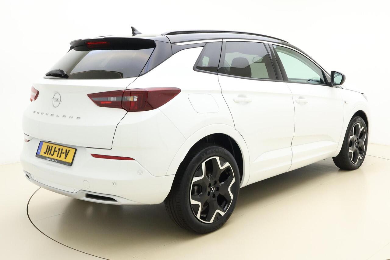 Opel Grandland 1.2 Turbo Ultimate 130pk Automaat | Achteruitrijcamera | Alcantara bekleding | Climate Control | Navigatie | Adaptive Cruise control | Stoel + stuurwielverwarming | Elektrische achterklep | Voorruitverwarming