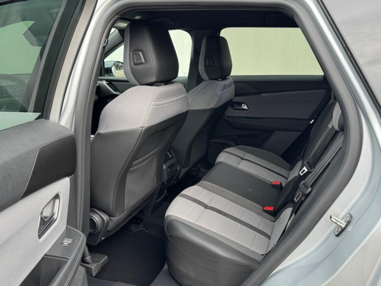 Opel Grandland 1.2 Turbo 145PK Hybrid GS met Navi/Camera, Winterpakket, AGR, 19inch, Full LED