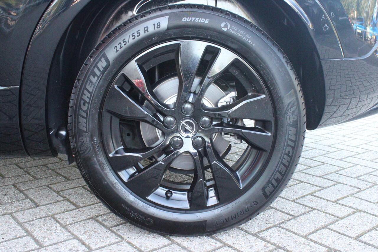 Opel Grandland 1.2 Turbo 145PK AUTOMAAT Hybrid GS | BLACK PACK | STOEL/STUUR VERWARMING | NAVIGATIE | APPLE CARPLAY/ANDROID AUTO | DODEHOEK DETECTIE | 18" LICHTMETALEN VELGEN | DAB+ RADIO | PARKEERSENSOREN VOOR + ACHTER | ADAPTIVE CRUISE CONTROL | ACHTERUITRIJ CAMERA |