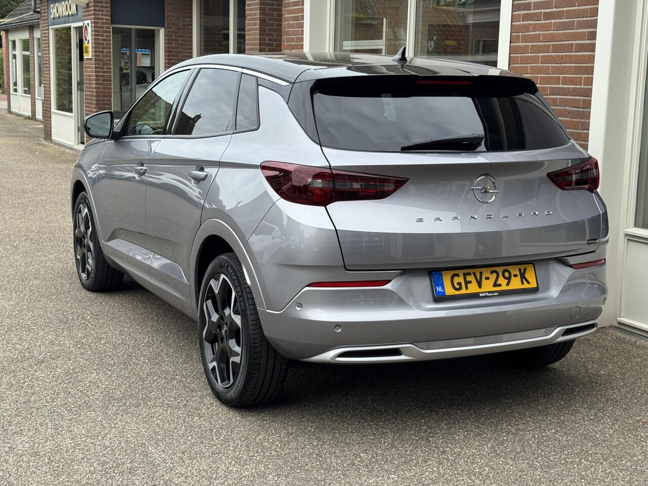 Opel Grandland 1.2 Turbo Elegance Automaat, 130 Pk, Airco/ECC, Navigatie, Camera,