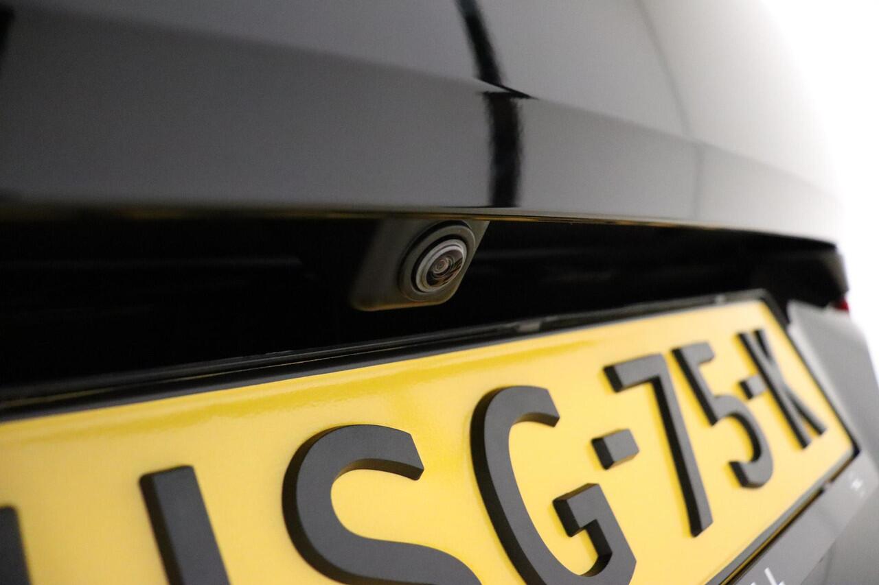 Opel Grandland 1.2 Turbo GS 130pk | Navigatie | Climate Control | Camera | Black Pack | Parkeersensoren | DAB Radio