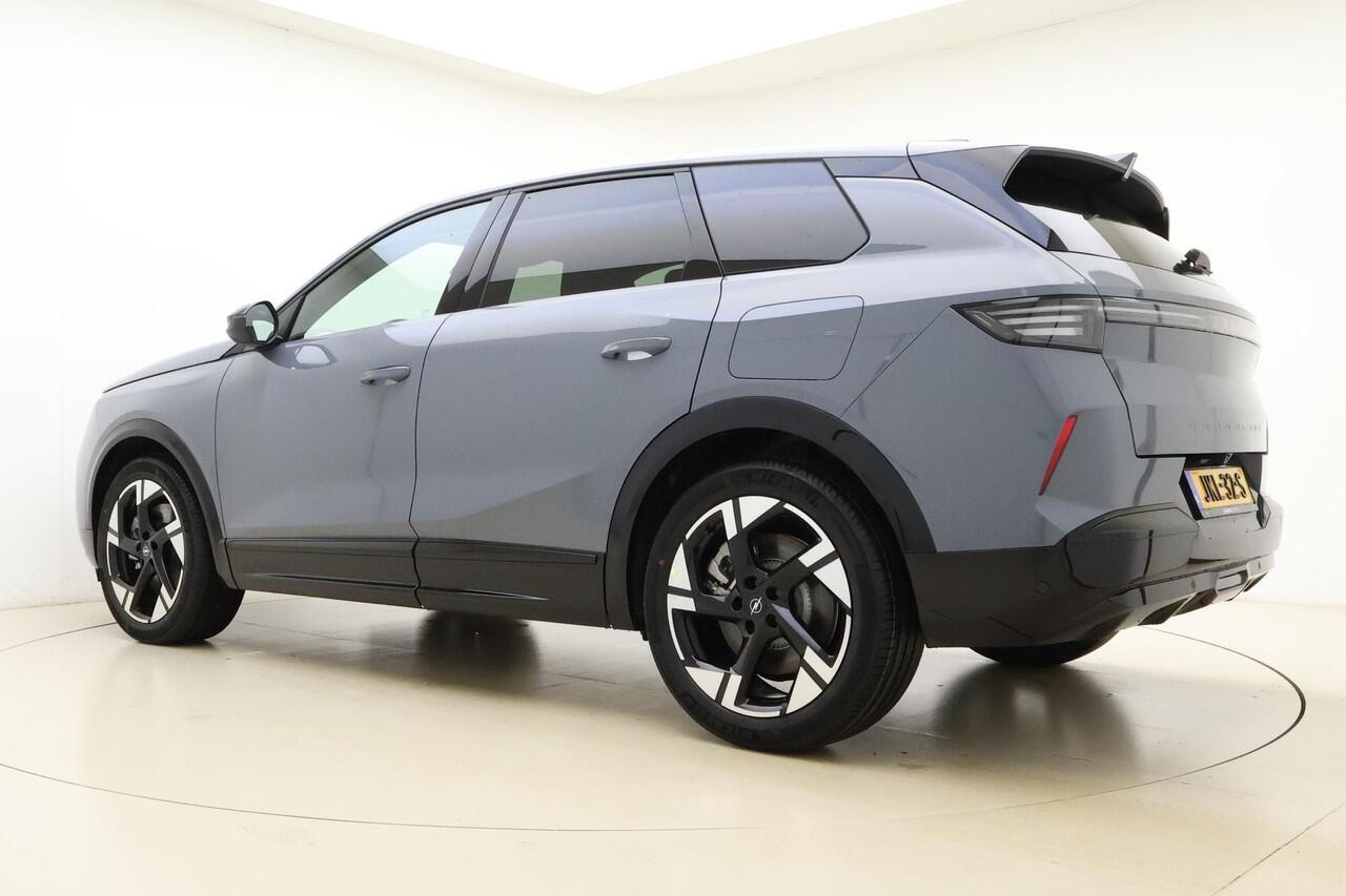 Opel Grandland 1.6 Turbo Plug-in-Hybrid GS | Nappa leder | LED matrix | 20'' lichtmetalen velgen | Panoramadak | HUD | Camera's rondom | Focal audio | Stoelmassage