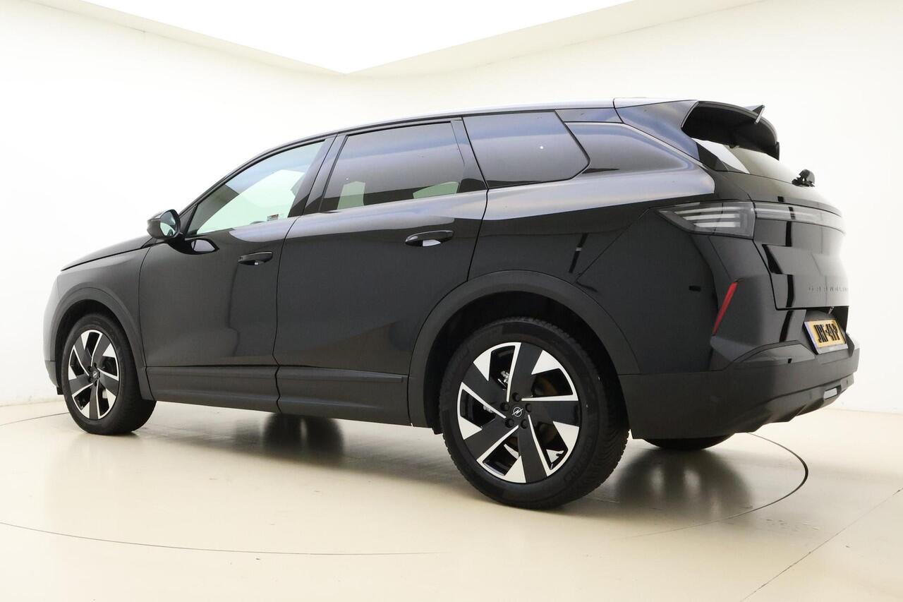 Opel Grandland GS 145Pk Turbo Hybrid Automaat | Navigatie | Stoel & Stuurverwarming | AGR | Camera | 19" LM-Velgen | LED Verlichting | Elektrisch Pakket