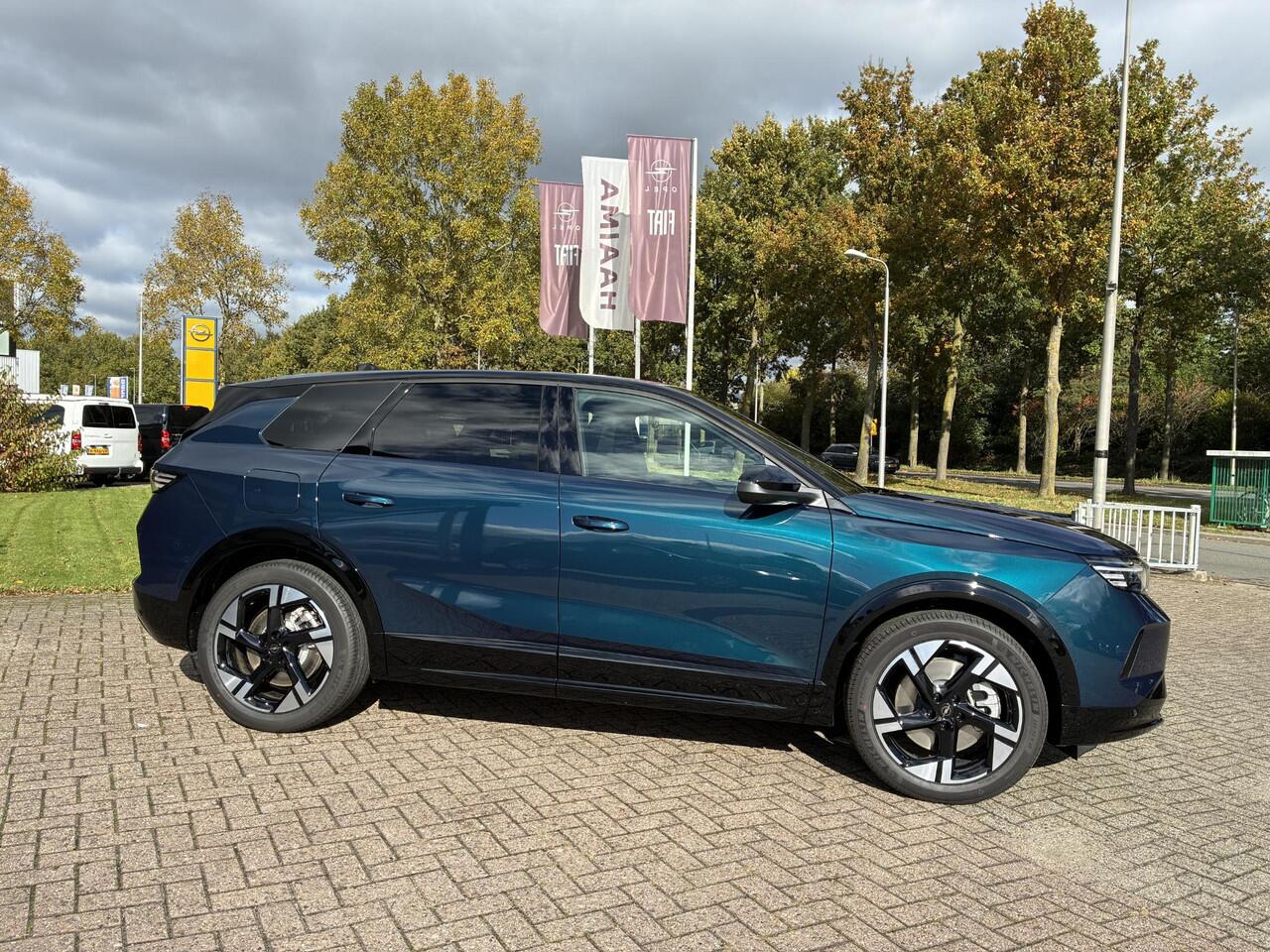 Opel Grandland 1.6 Turbo Plug-in-Hybrid GS | ECC | Panoramisch glazen schuifdak | Comfort Plus Pakket | Technologie Plus Pakket | 7,4Kw Boordlader | 20" LM-Velgen