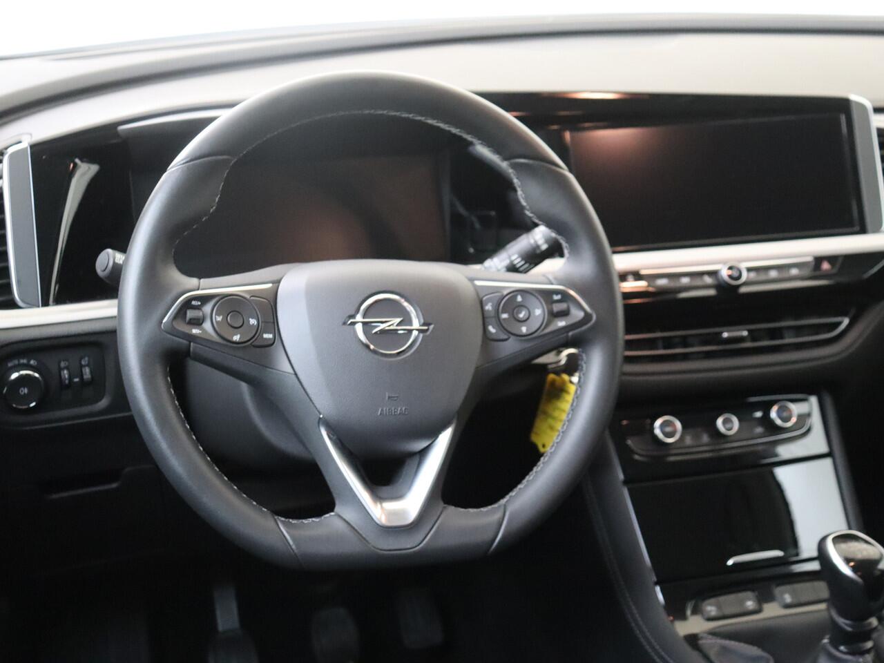 Opel Grandland 1.2 Turbo Level 4 GS | Carplay | Clima | Camera | Afneembare Trekhaak |