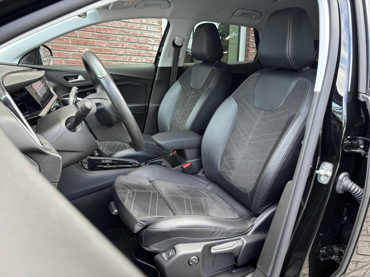 Opel Grandland Ultimate 1.6 HYbrid PHEV 225pk | ALCANTARA/LEDER | LED PIXEL VERLICHTING | KEYLESS | WINTER PACK | ISOFIX | NAVI PRO |