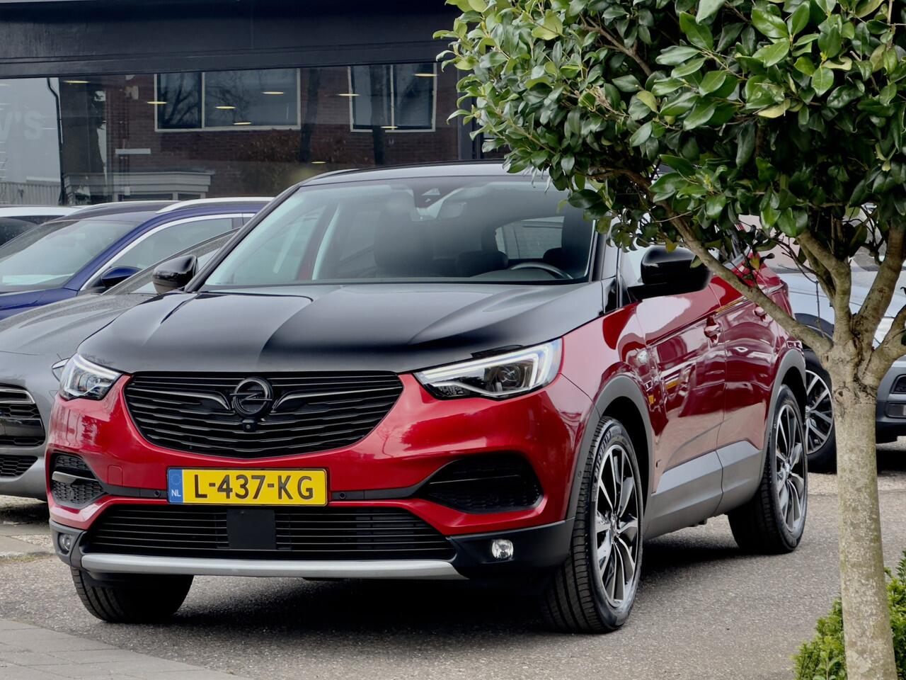 Opel Grandland X 1.6 ACTIE! BETAAL NU 50% 12450 DE REST IN 2JR RENTEVRIJ FINANCIEREN