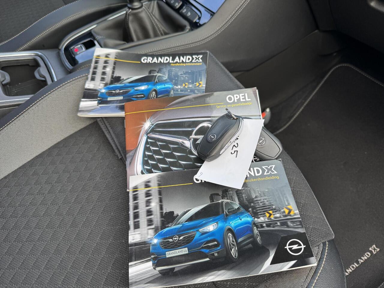 Opel Grandland X 1.2 Turbo Innovation LMV 18" | Keyless | Clima | Carplay | LED | PDC | Incl. BOVAG garantie en rijklaar !