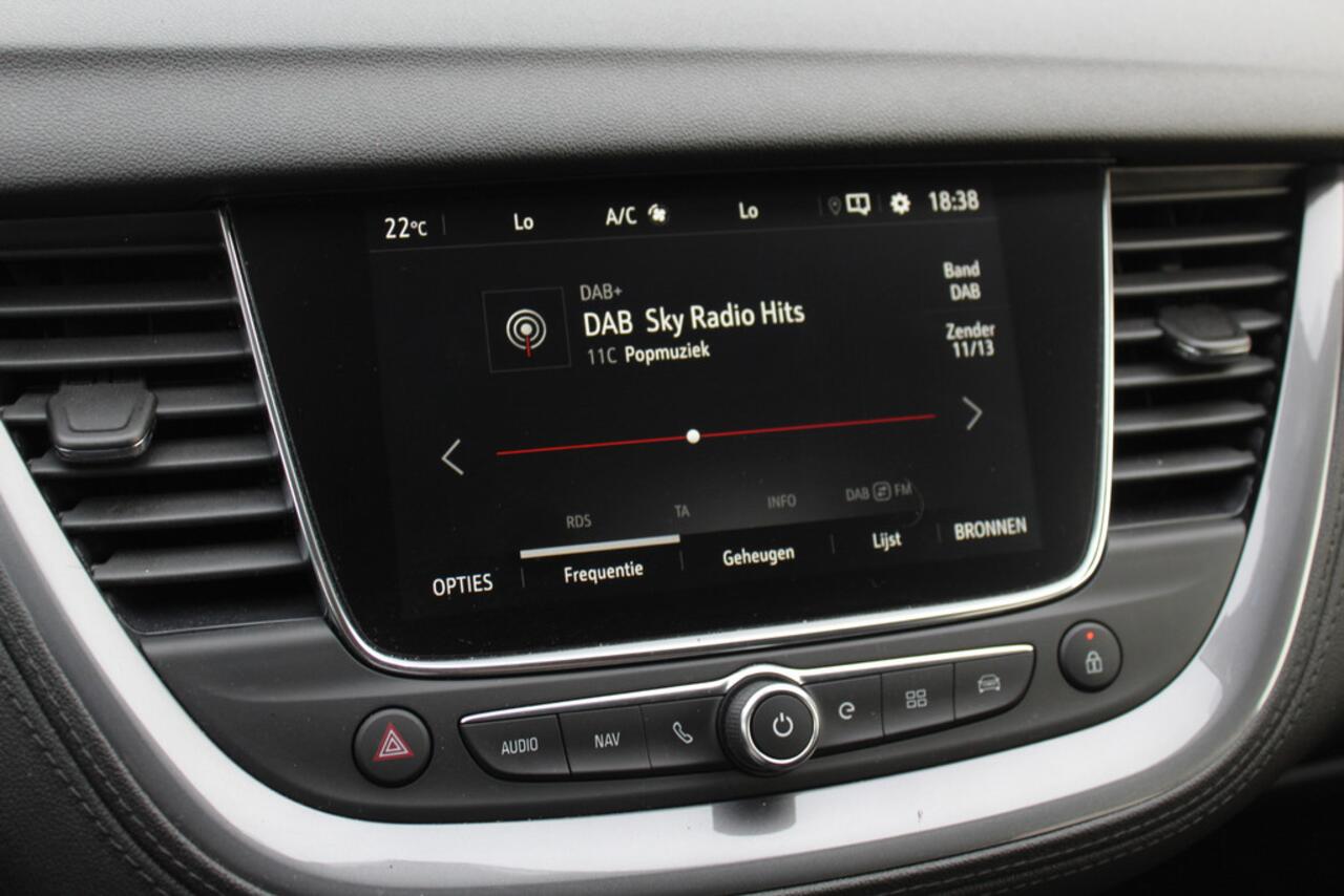 Opel Grandland X 1.6 Turbo Hybrid Business Elegance / 360Camera / CarPlay / Navigatie / Keyless / 19'' / Stoel+Stuurverwarming / Dodehoek / DAB / Cruise Control