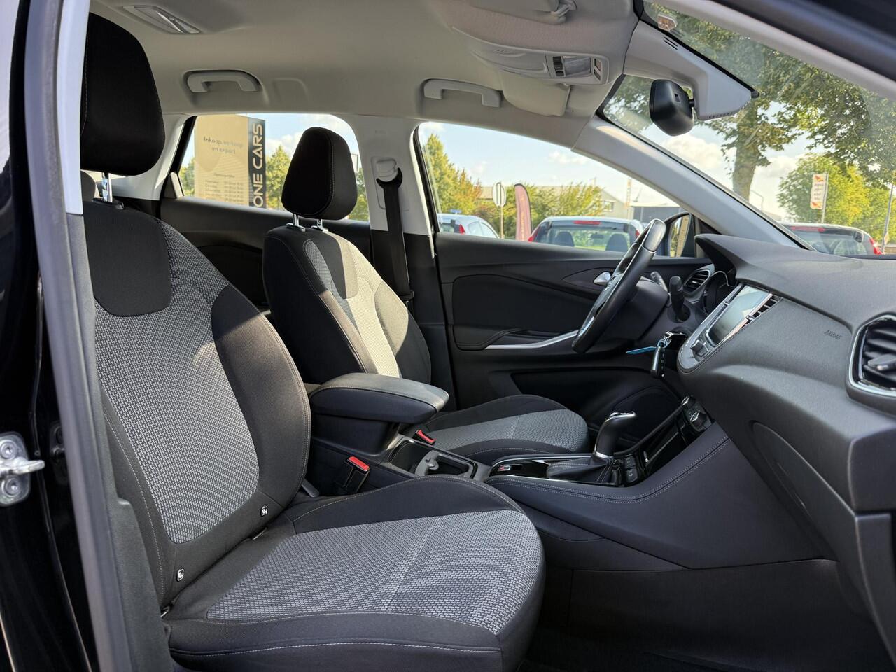 Opel Grandland X 1.2 Turbo Edition 1e Eigenaar,131pk,Automaat,Navi,Camera,Clima,Cruise,Pdc V+A,Nieuwe Apk bij Aflevering