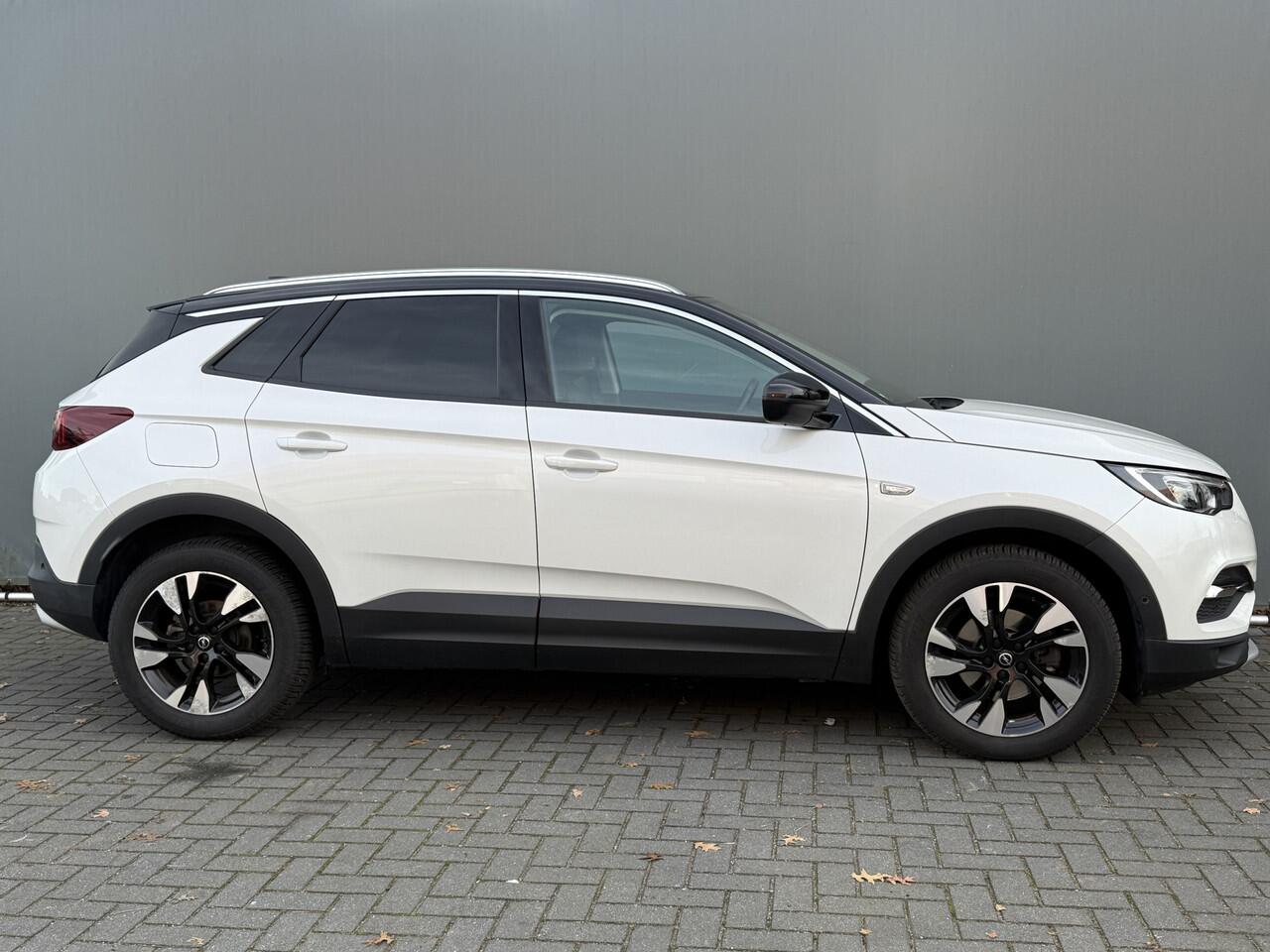 Opel Grandland X BWJ 2020 1.2 Turbo 131 PK Innovation AUTOMAAT | NAVI | CLIMA | CRUISE | CAMERA | HALF LEDER | APPLE CARPLAY | ANDROID AUTO | LMV | PDC