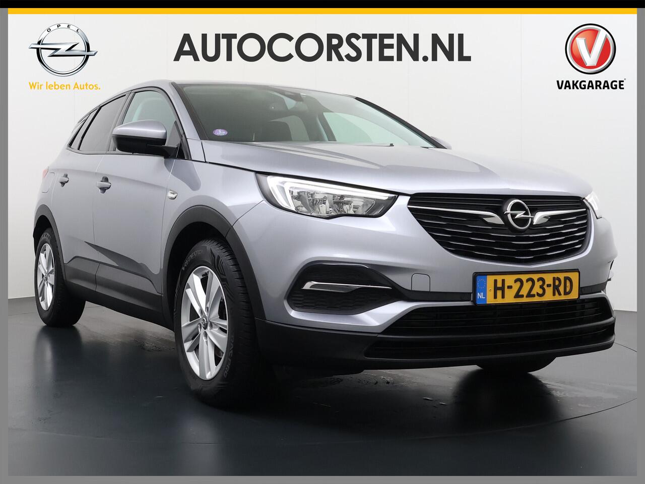 Opel Grandland X T131PK Trekhaak Navi Ecc Pdc Apple Carplay Android Auto Cruise Control Edition Lmv Licht-Regensensor Verkeersbordlezer PrivacyGlas IntelliLink Bluetooth Origineel Nederlandse Auto 1.400KG Trekgewicht! ¤ 35.000 nieuw! Bij ons volledig Onderhouden