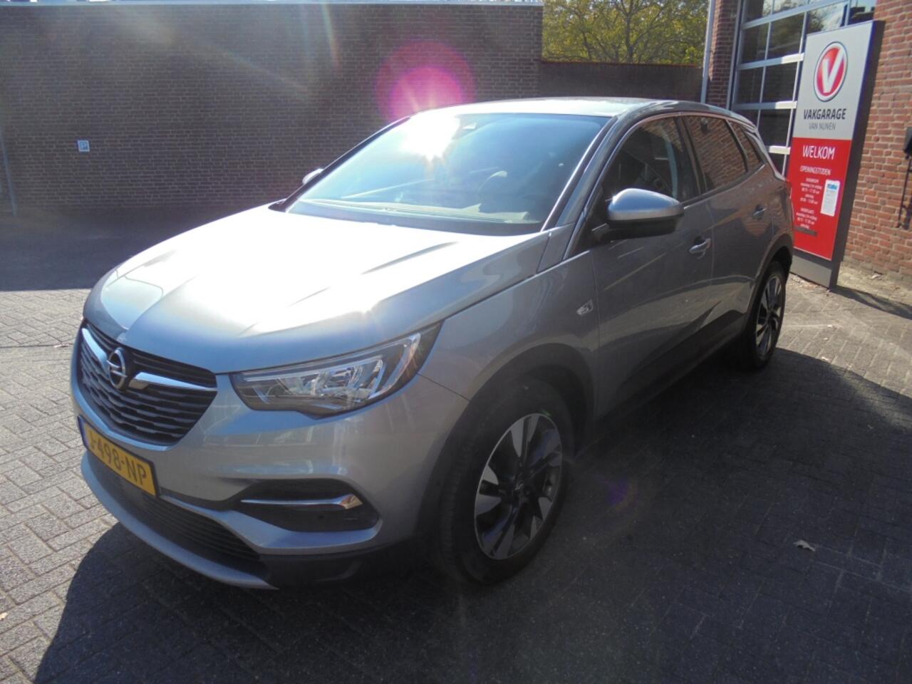 Opel Grandland X 1.2 Turbo Executive||Led||PDC||ECC||Apple||Rijklaar||