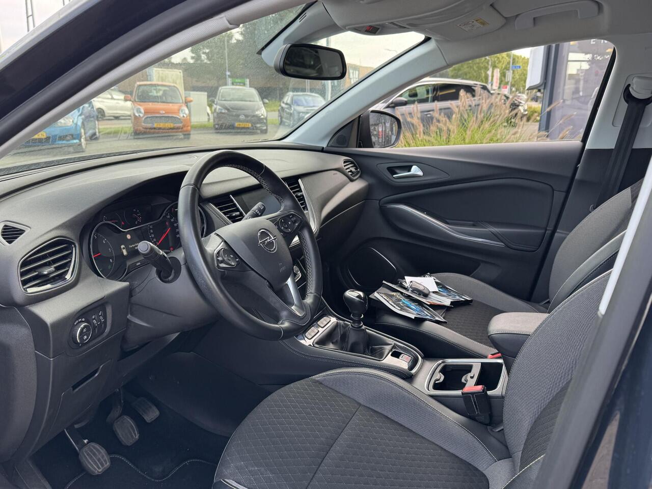 Opel Grandland X 1.2 Turbo Innovation LMV 18" | Keyless | Clima | Carplay | LED | PDC | Incl. BOVAG garantie en rijklaar !