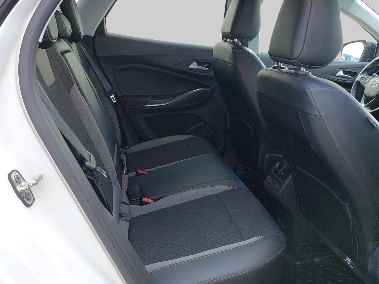 Opel Grandland X 1.2 Turbo Innovation | automaat | nieuwe distributieriem