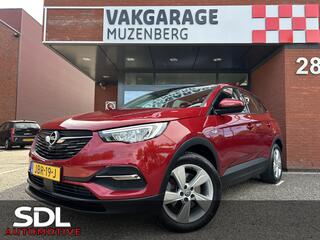 opel-grandland-x-1.6-turbo-hybrid-b