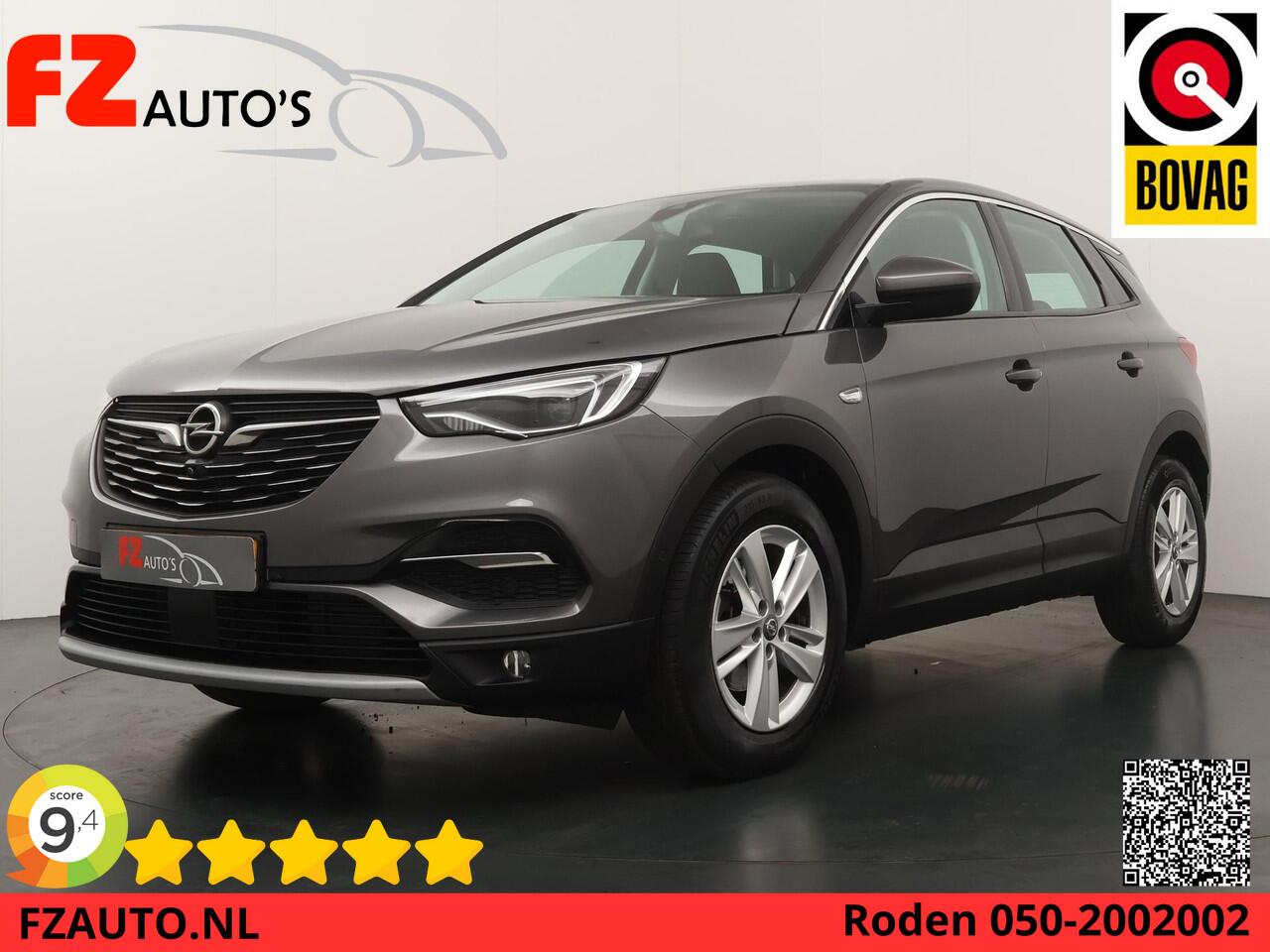 Opel Grandland X 1.2 Turbo Business Elegance - LED koplampen - Stoelverwarming - Dode hoek - Navigatie - 360gr. Camera