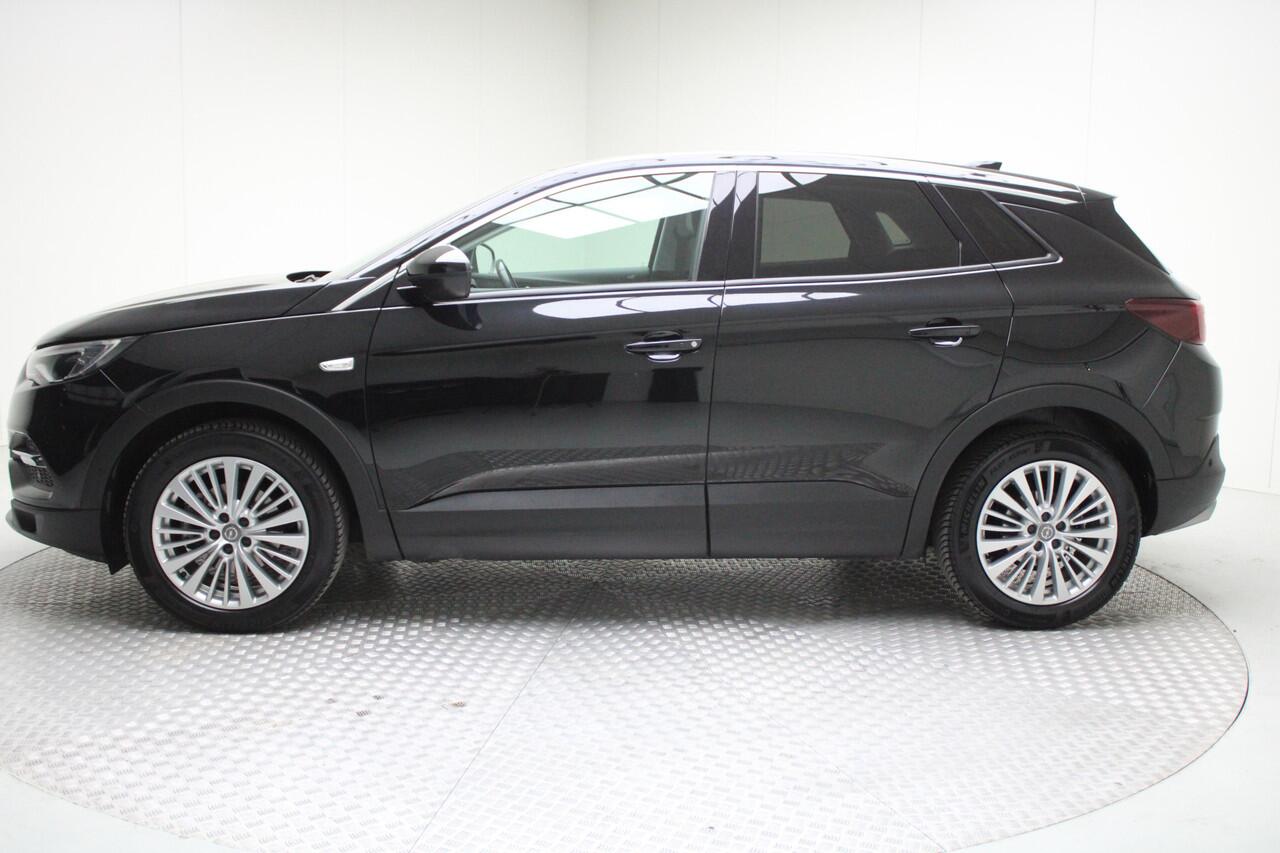 Opel Grandland X 1.2 Turbo Business Executive | automaat | trekhaak | dealer onderhouden | elektr. achterklep | navi | pdc v/a+ camera | carplay | dode hoek