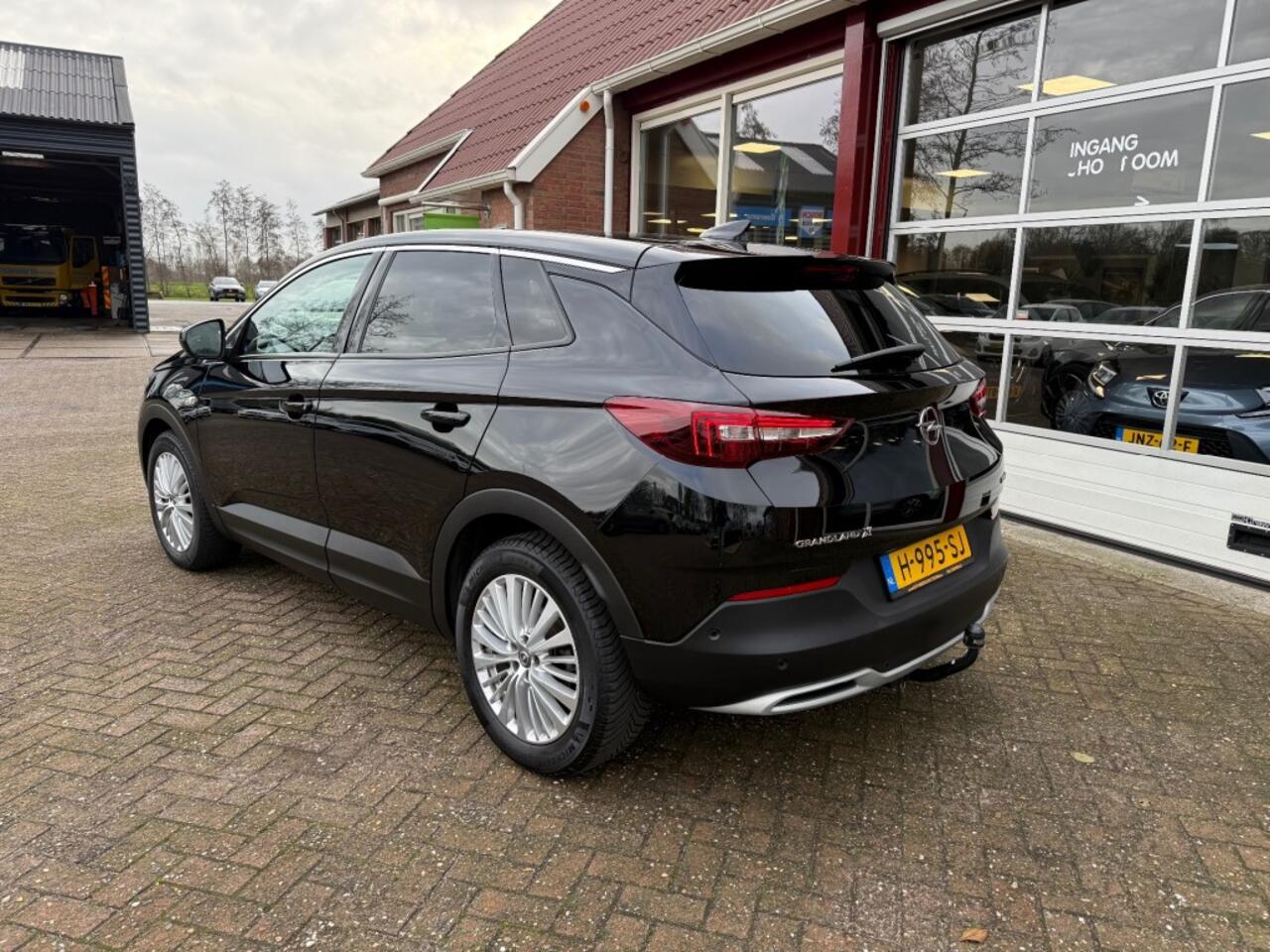 Opel Grandland X 1.2 TURBO INNOVATION TREKHAAK/PDC/CRUISE/ENZ.