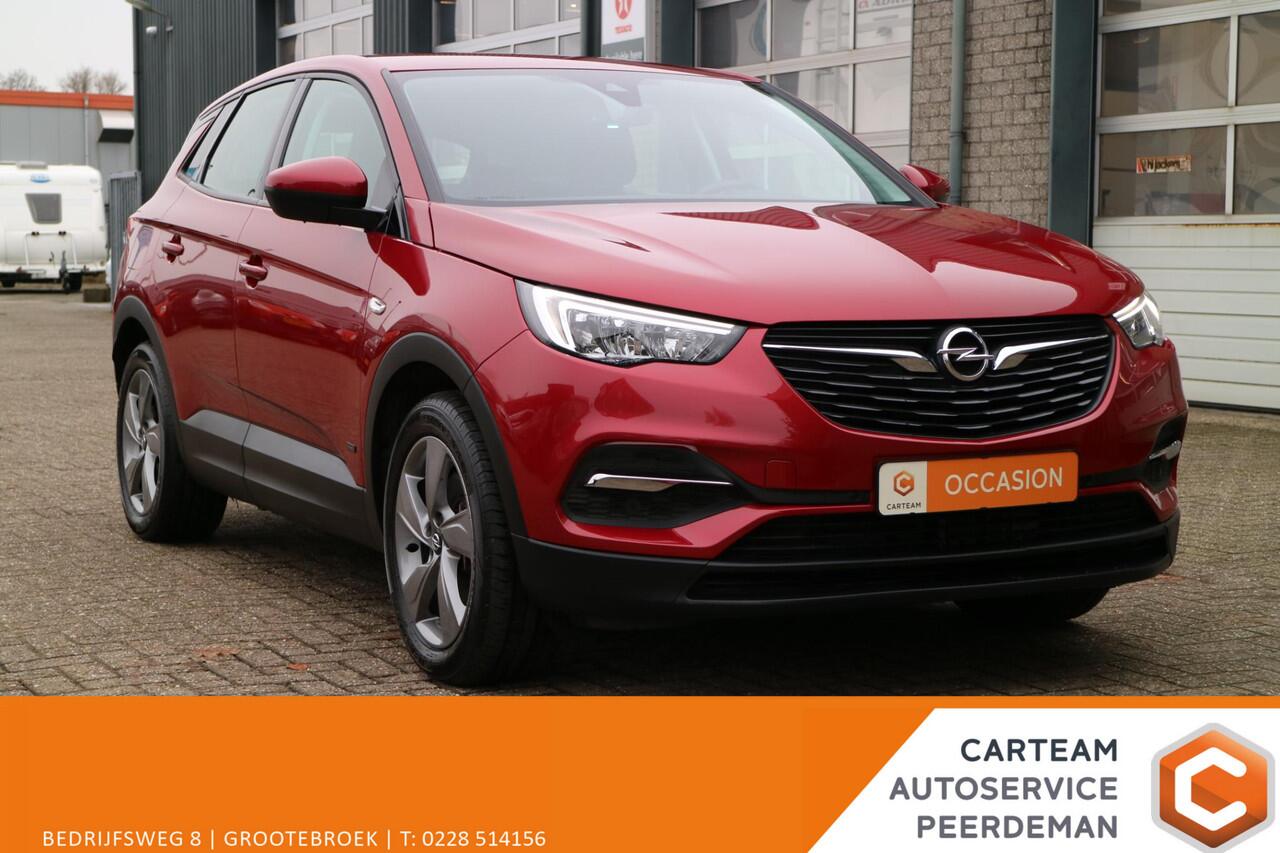 opel-grandland-x-1.6-hybrid-busines